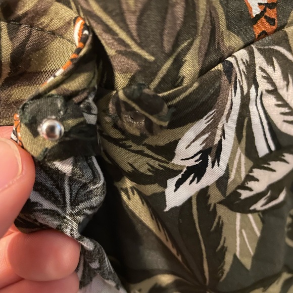 🌾SALE🌾Banana Republic tiger pattern wrap dress - Picture 5 of 10